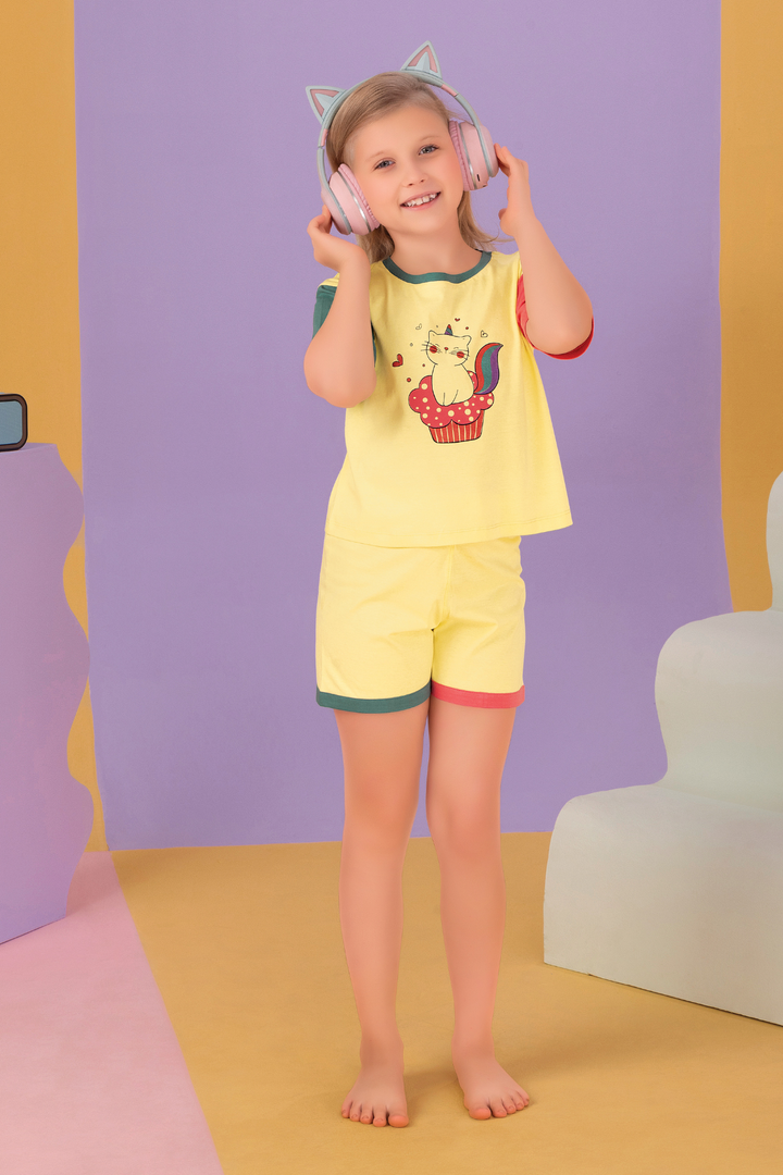 Colour Block Kitty Shorts Set For Girls