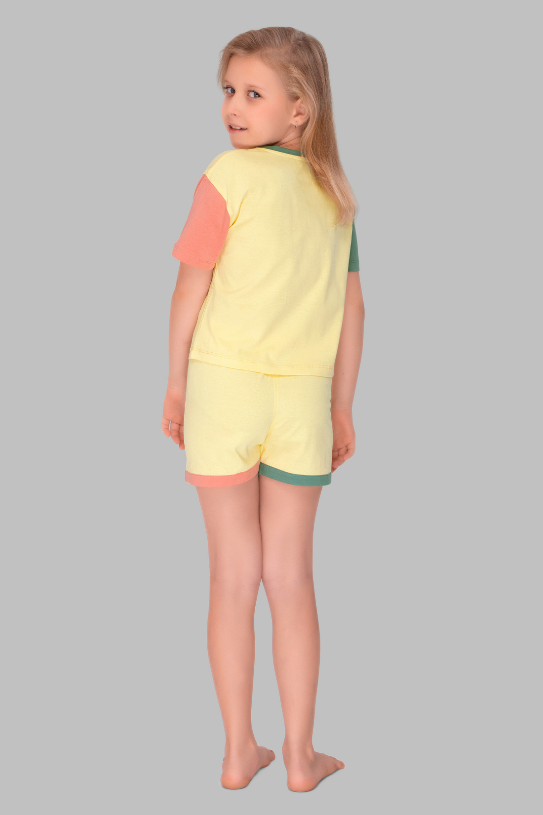 Colour Block Kitty Shorts Set For Girls