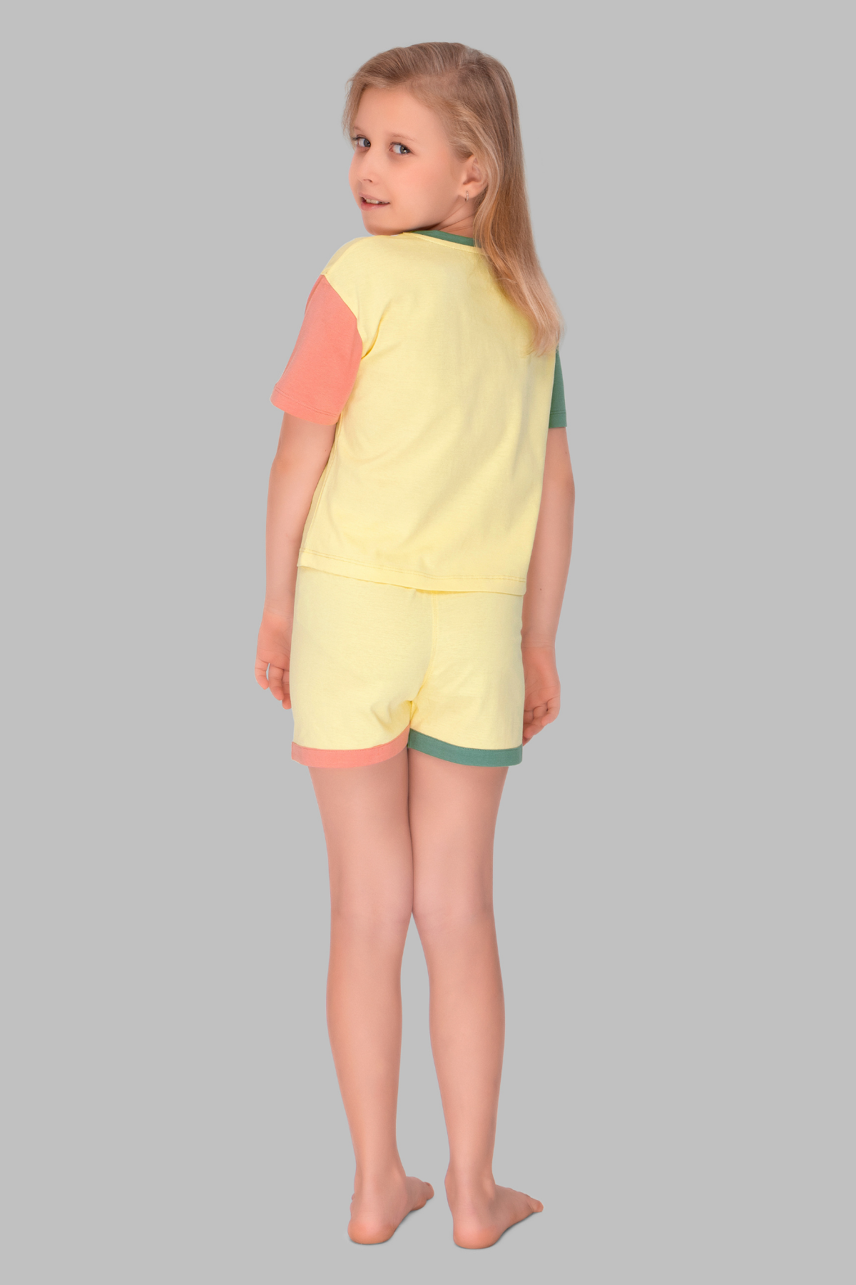 Colour Block Kitty Shorts Set For Girls SH 25050