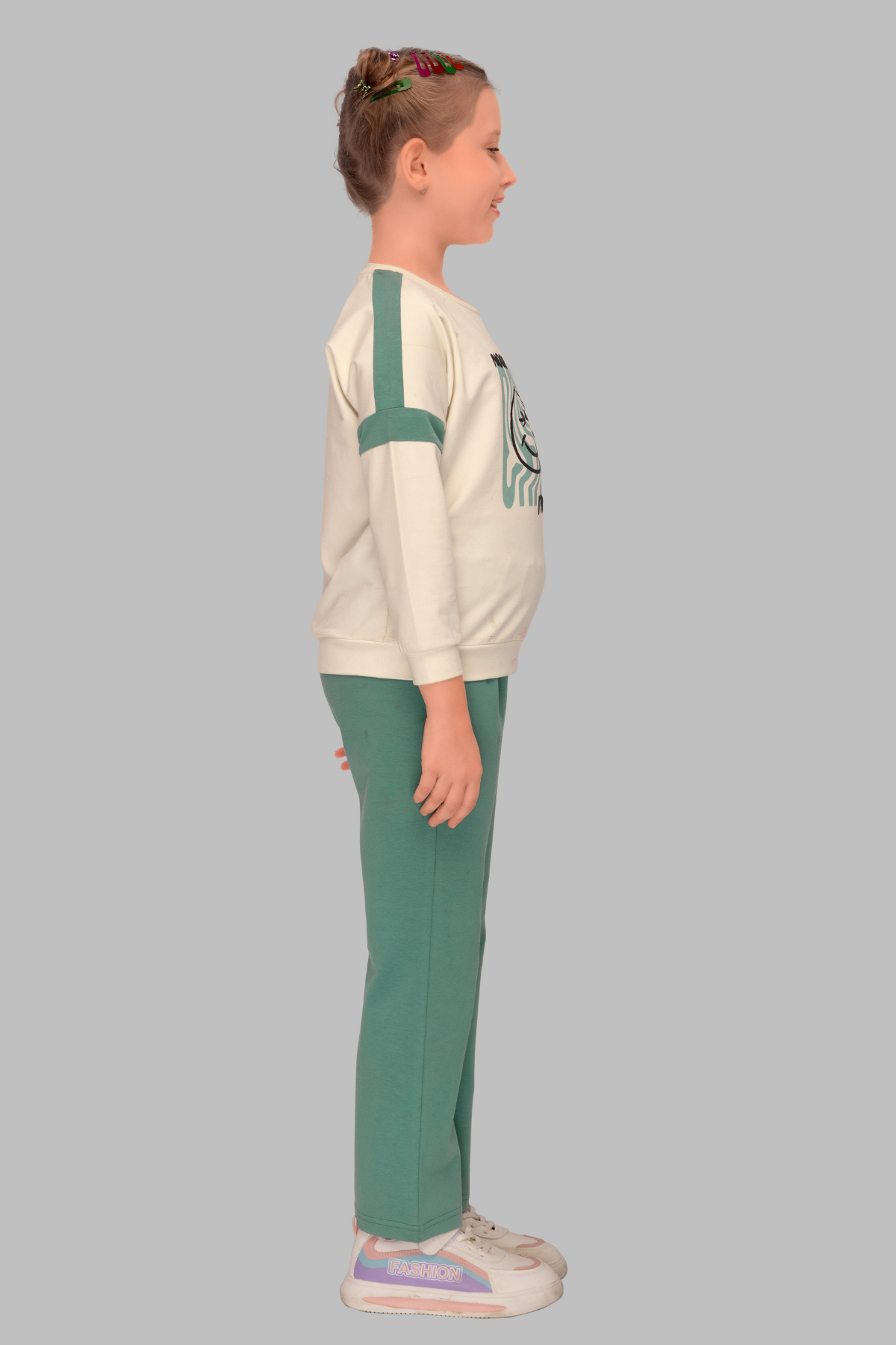 White Full Sleeves Track Suits For Girls