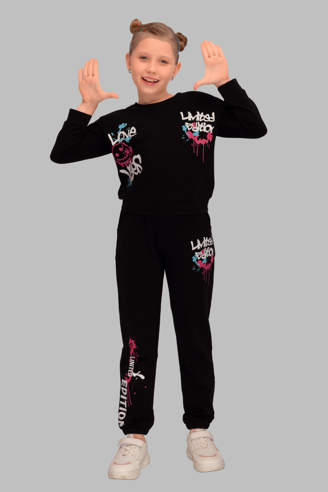 Black Full Sleeves Track Suits For Girls