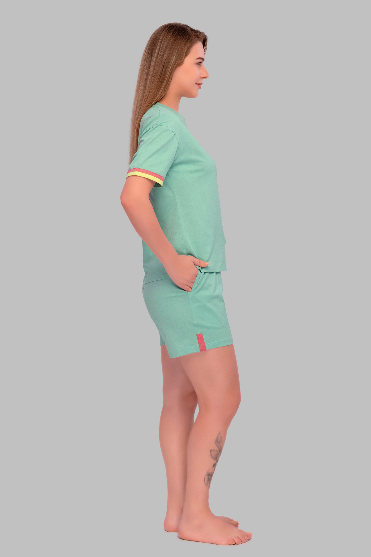 Twinning Top Shorts Set For Moms