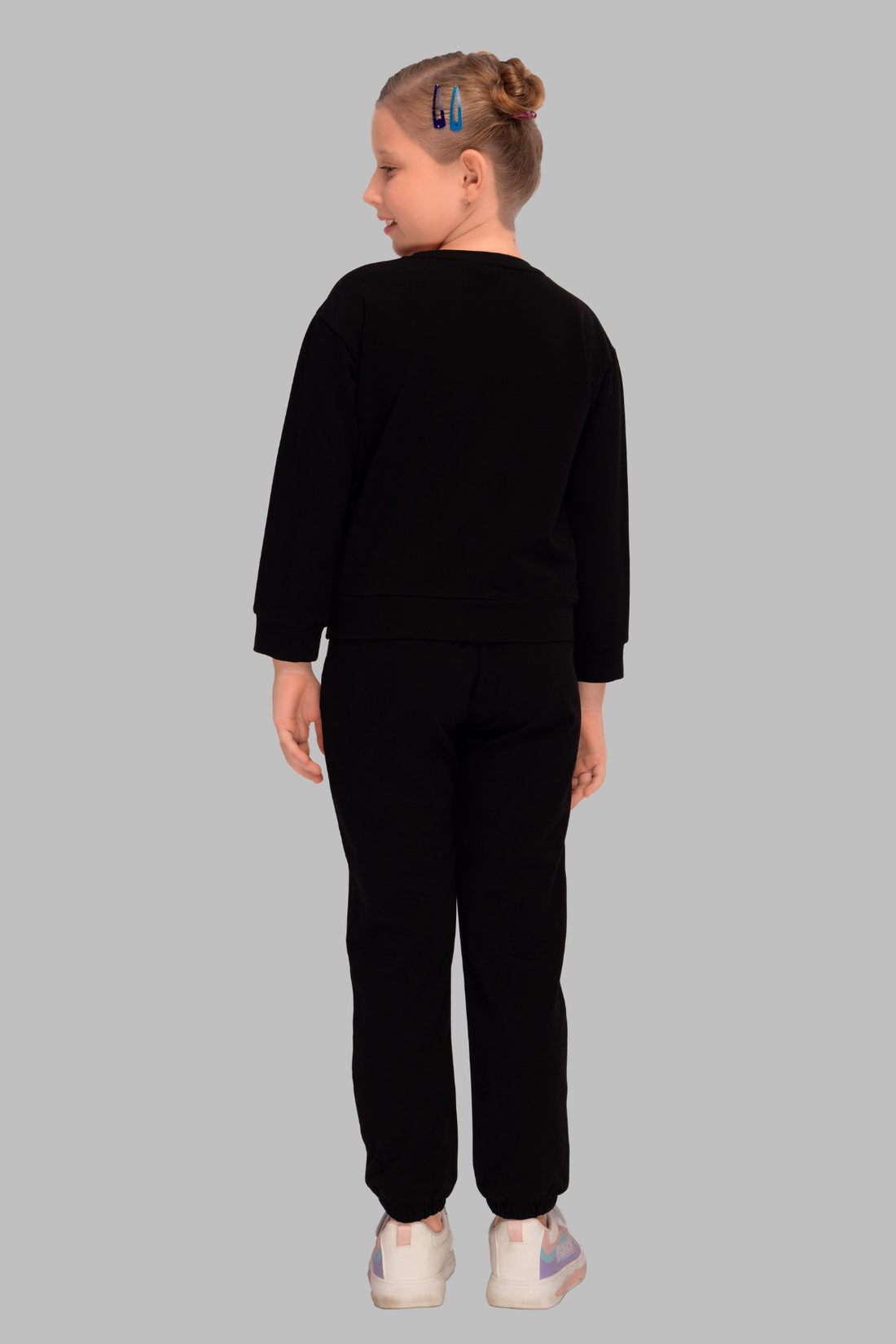 Black Full Sleeves Track Suits For Girls