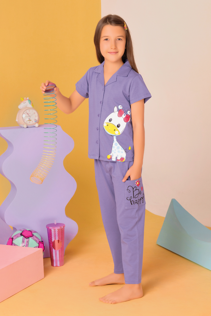 Playful Giraffe Print Collar And Pajama Set For Girls