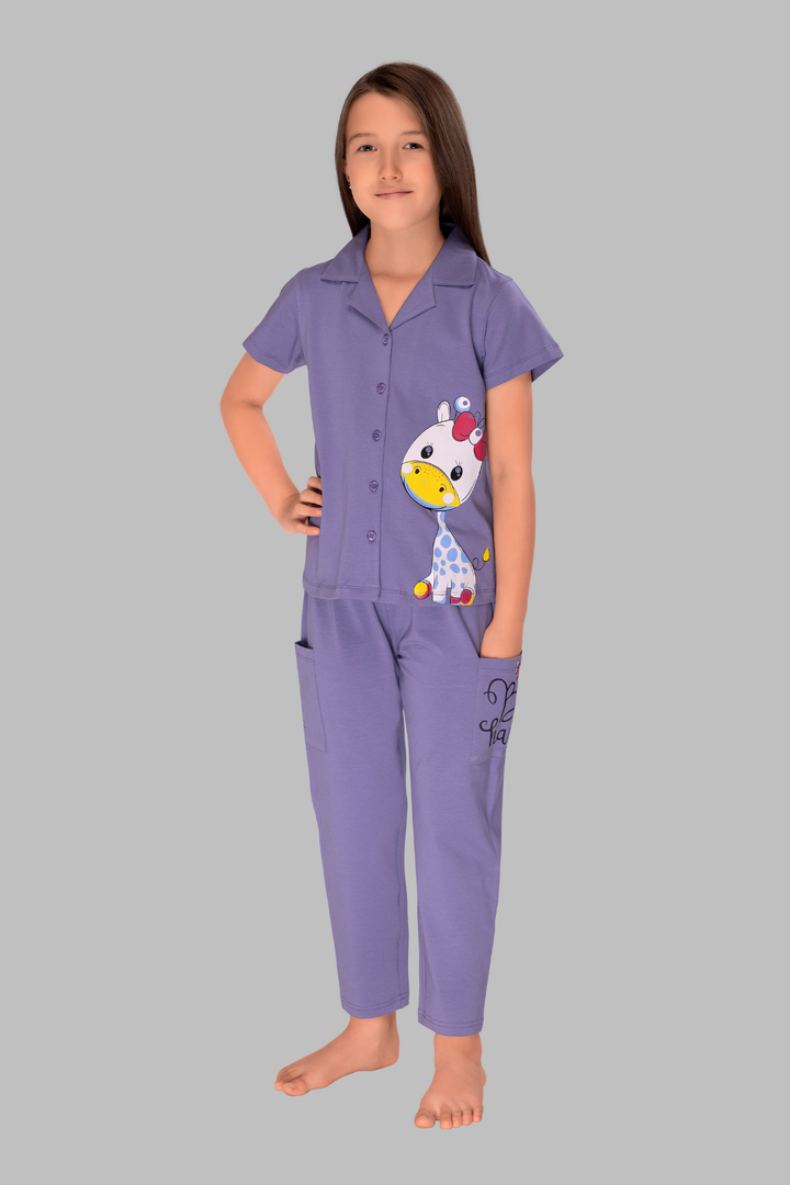 Playful Giraffe Print Collar And Pajama Set For Girls