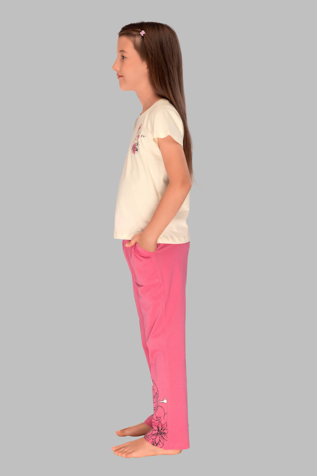 Off-White Duck Print Top with Contrast Pink Pajama Set for Girls