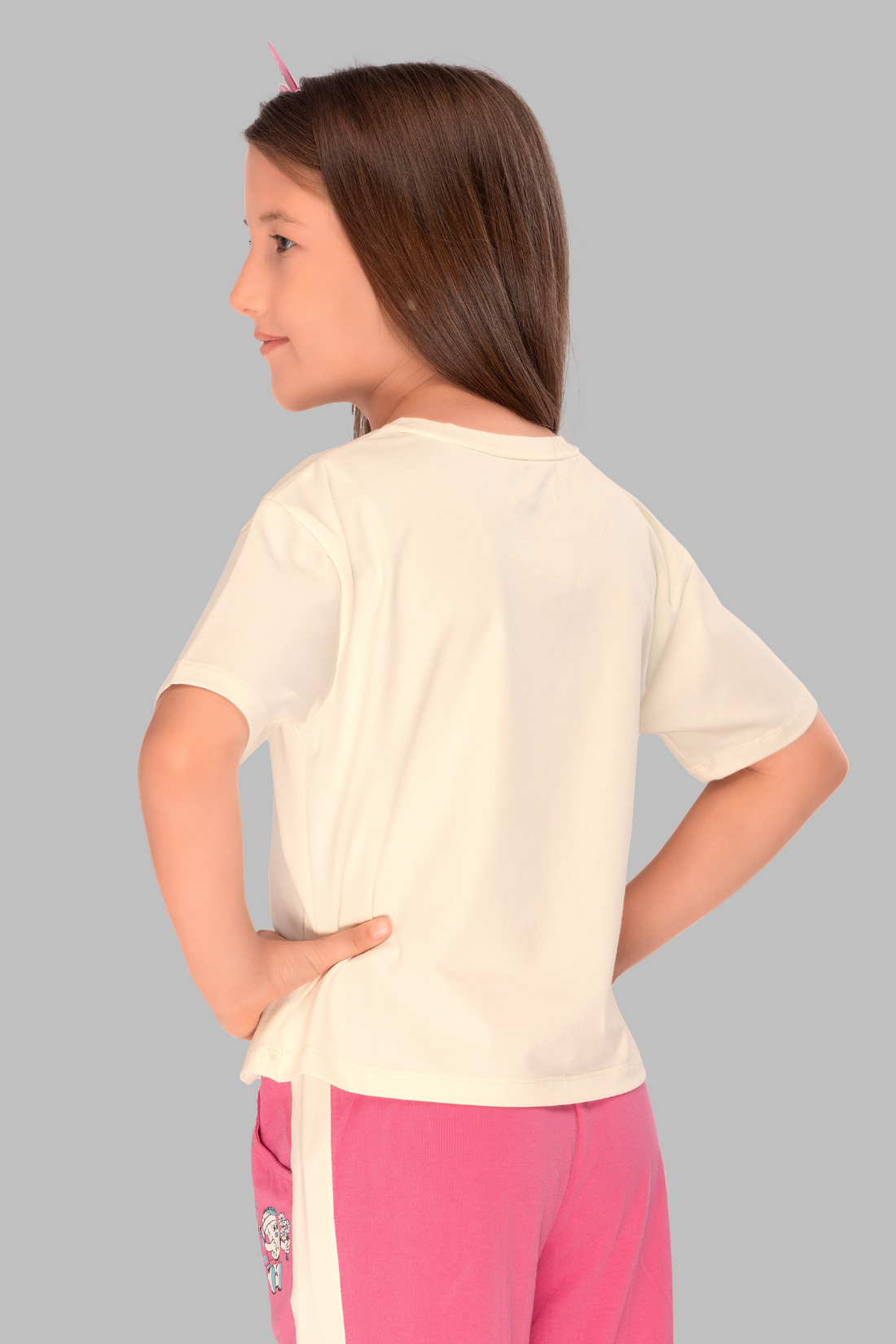 Off-White Duck Print Top with Contrast Pink Pajama Set for Girls