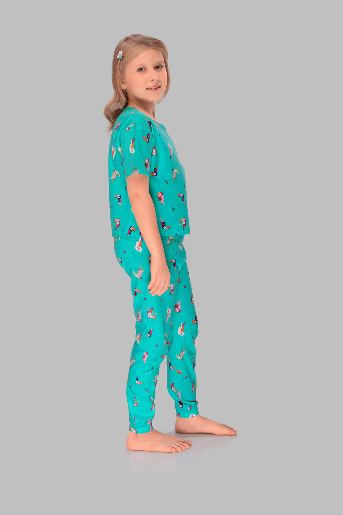 Colorful Parrot Dreams Nightwear CZ 25035